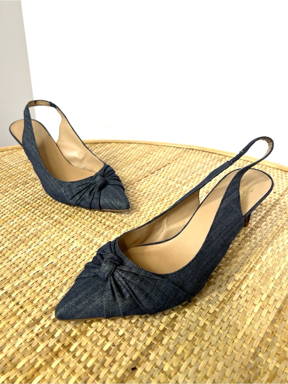 Franco Sarto blue denim sparkle metallic woven slingback heels point toe knot 9